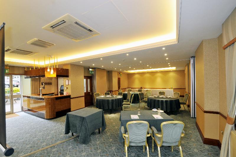 Bromley Court Hotel London