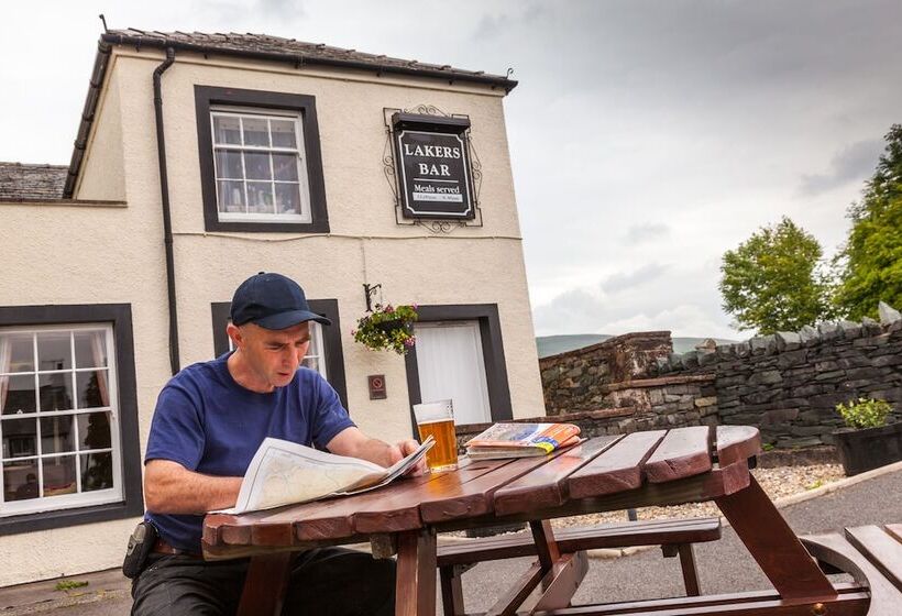 Отель Lake District Castle Inn