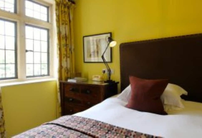 בית מלון כפרי The Hare & Hounds