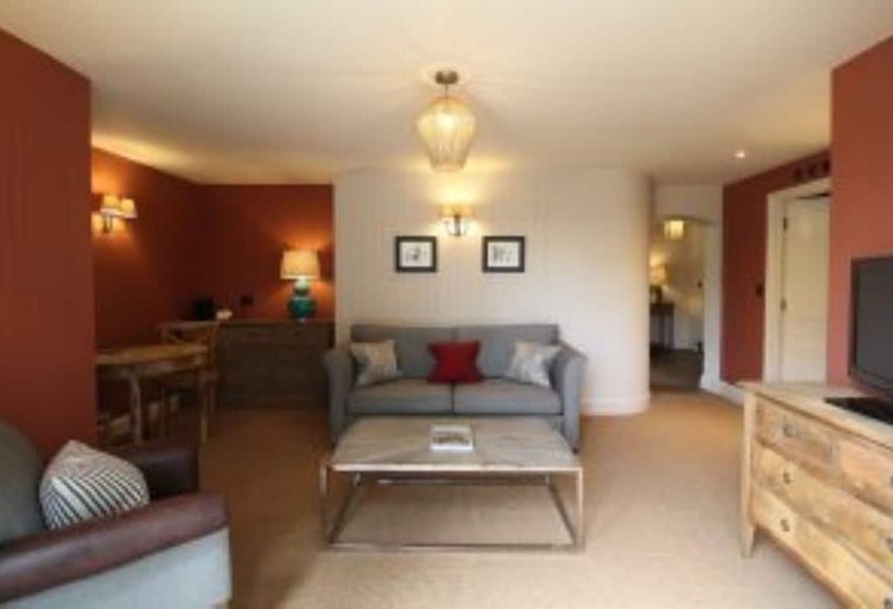 בית מלון כפרי The Hare & Hounds