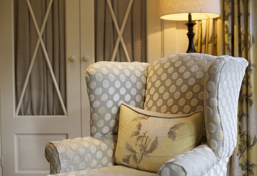 בית מלון כפרי The Hare & Hounds