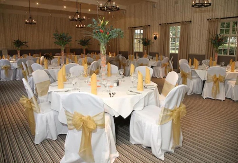 בית מלון כפרי The Hare & Hounds