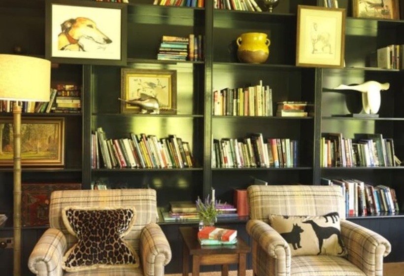 בית מלון כפרי The Hare & Hounds