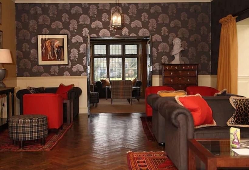 בית מלון כפרי The Hare & Hounds