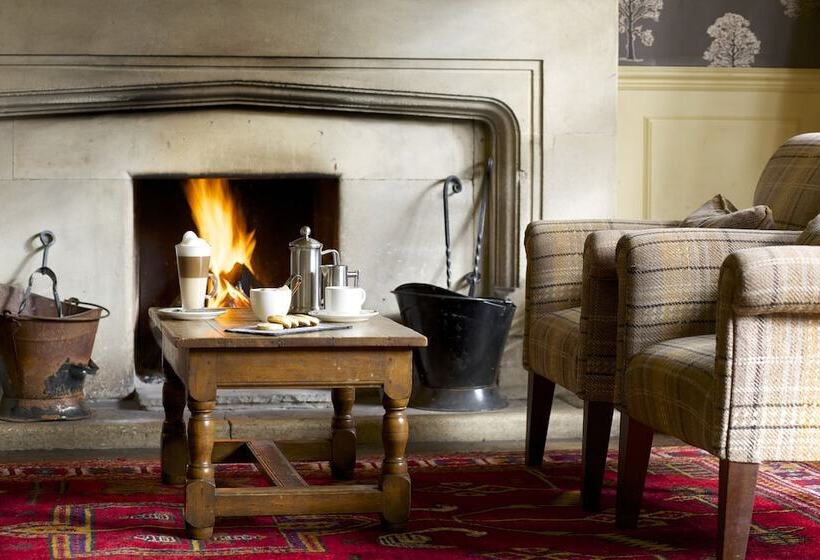 בית מלון כפרי The Hare & Hounds