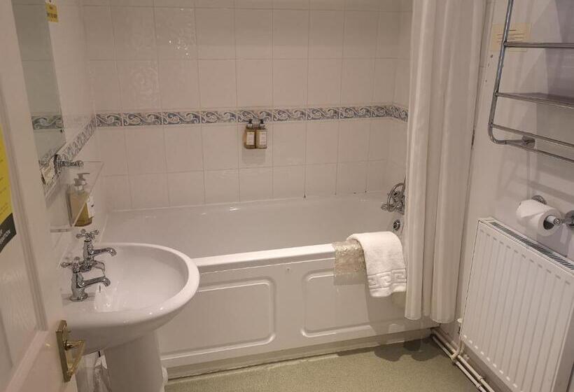 酒店 The Izaak Walton Country House