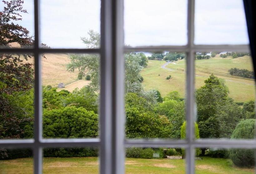 酒店 The Izaak Walton Country House