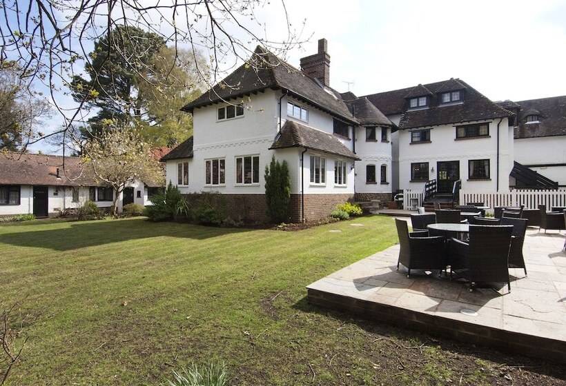 فندق The Roundabout