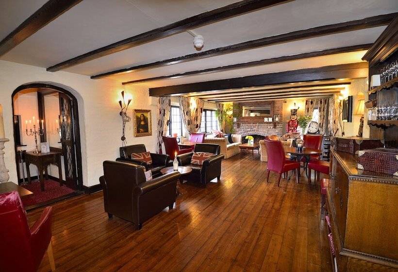 فندق The Roundabout