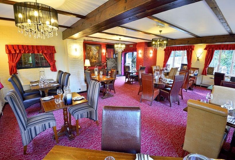 فندق The Roundabout