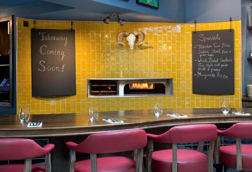 فندق The Sheep On Sheep Street