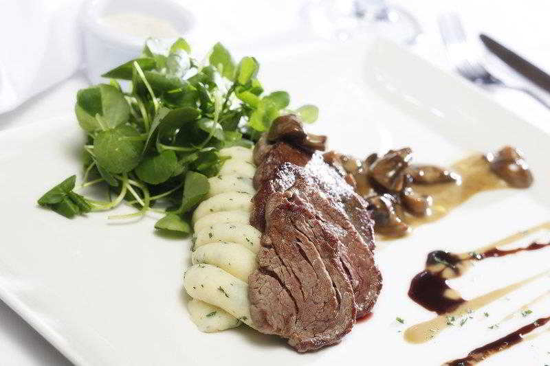 The Three Swans Hotel, Market Harborough, Leicestershire