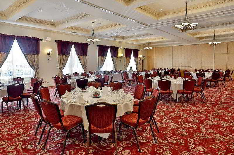 The Three Swans Hotel, Market Harborough, Leicestershire