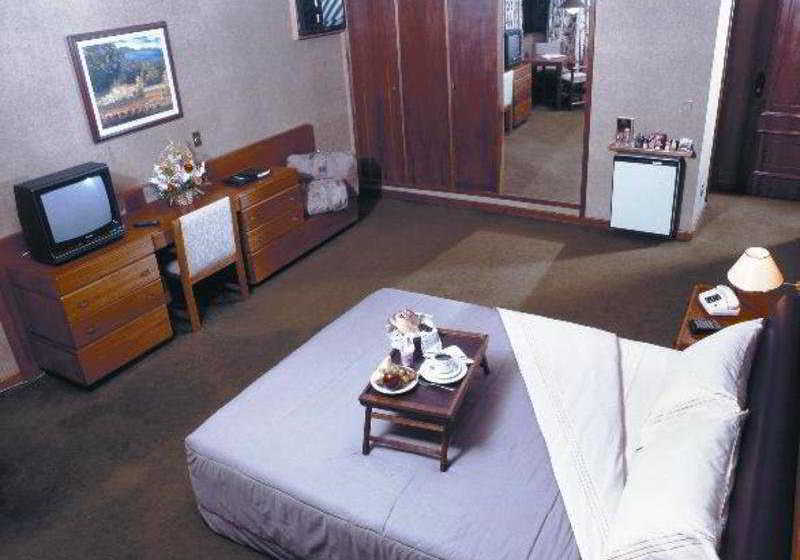 酒店 Travel Inn Rio Roiss