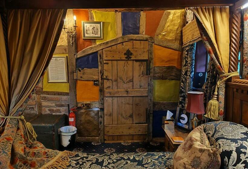 酒店 Wizards Thatch Luxury Suites