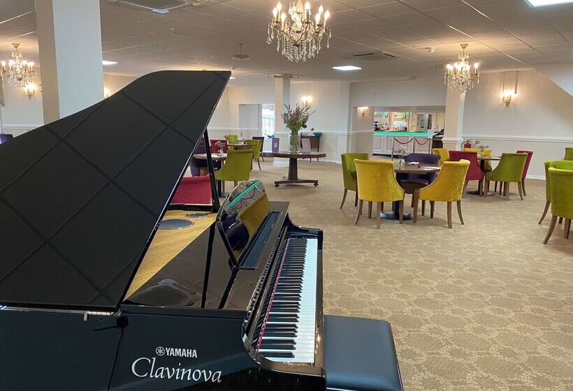 Worcester Bank House Hotel Spa & Golf; Bw Premier Collection