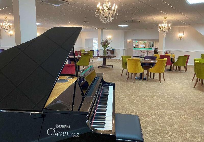 Worcester Bank House Hotel Spa & Golf; Bw Premier Collection