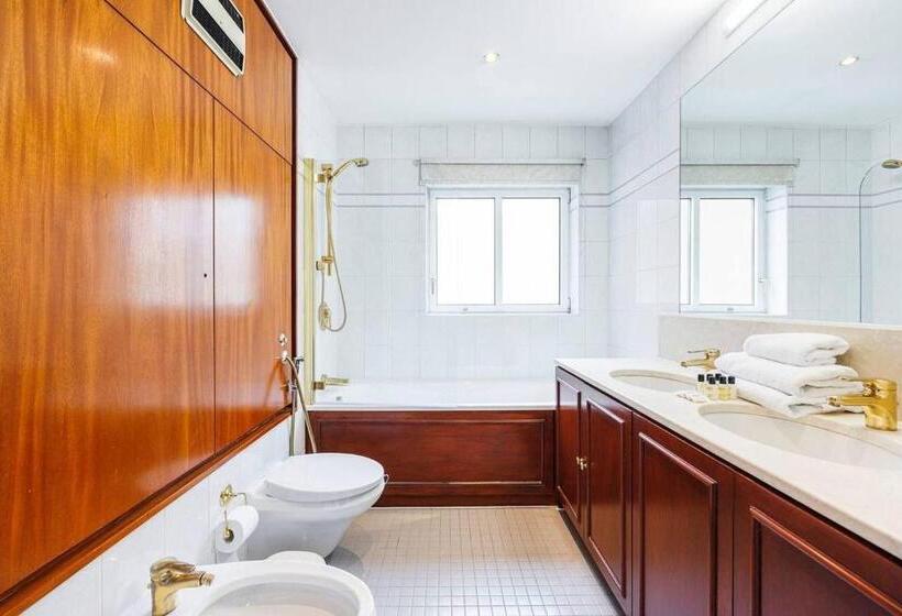 Carlton Court Mayfair