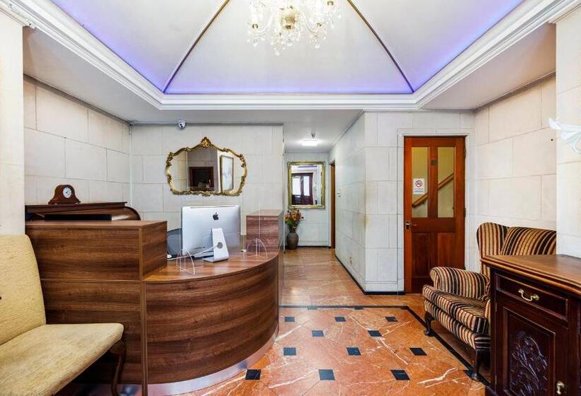 Carlton Court Mayfair