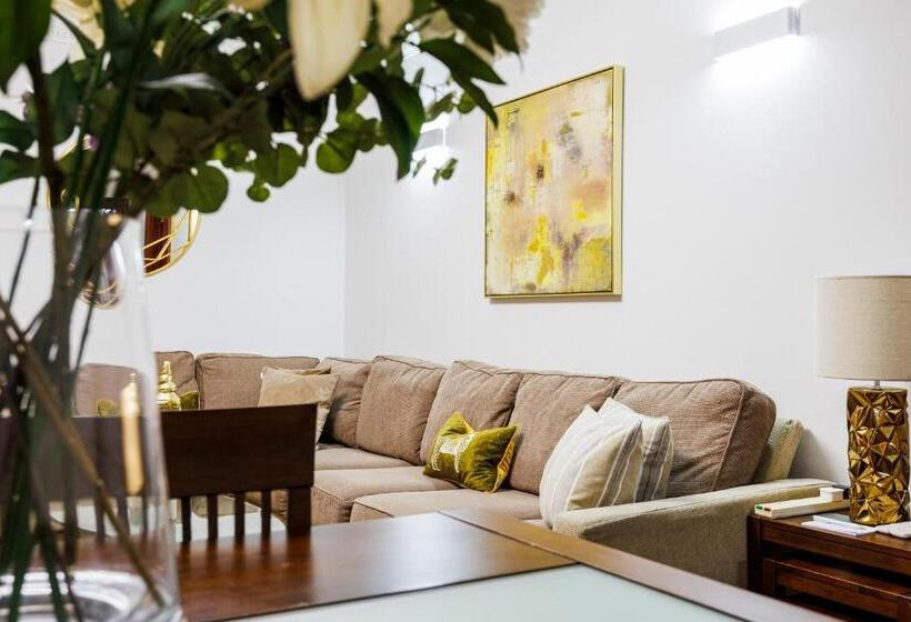 Carlton Court Mayfair