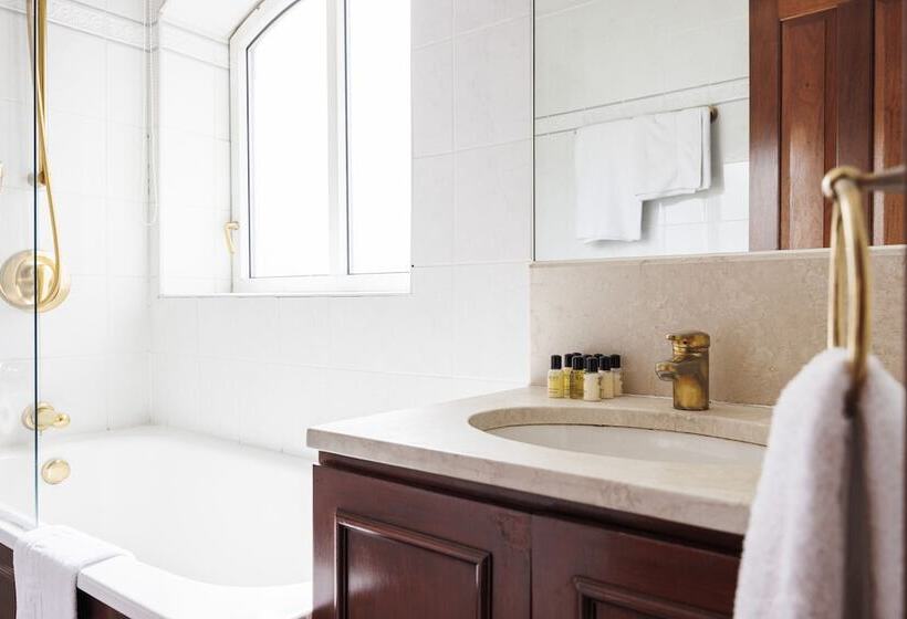 Carlton Court Mayfair