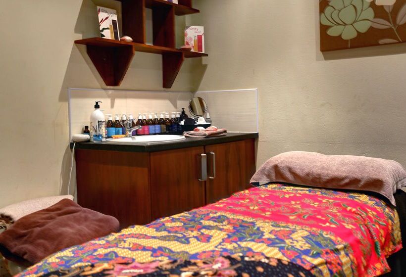 Castle Green Hotel In Kendal, Bw Premier Collection