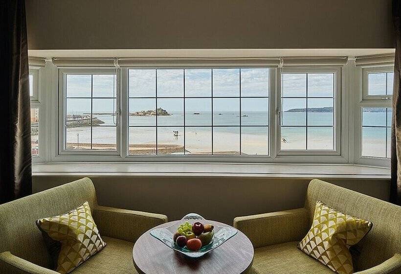 Grand Jersey Hotel And Spa