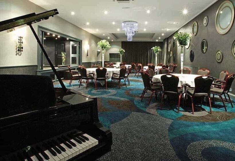 Grand Jersey Hotel And Spa