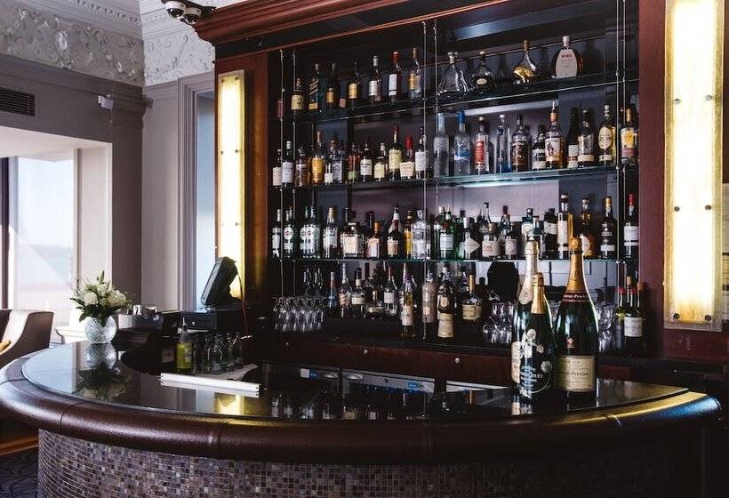 Grand Jersey Hotel And Spa