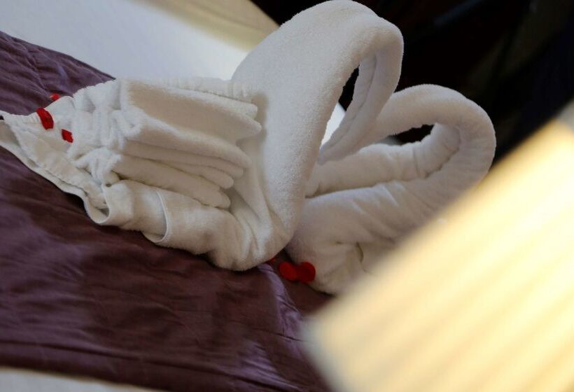 Отель Best Western Buckingham