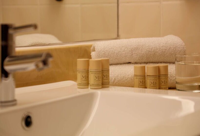 Отель Best Western Buckingham