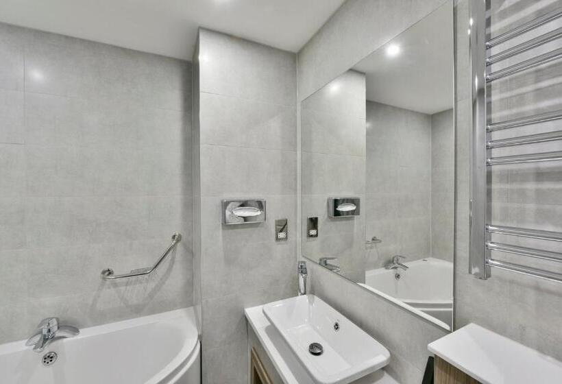 ホテル Holiday Inn Manchester Oldham, An Ihg