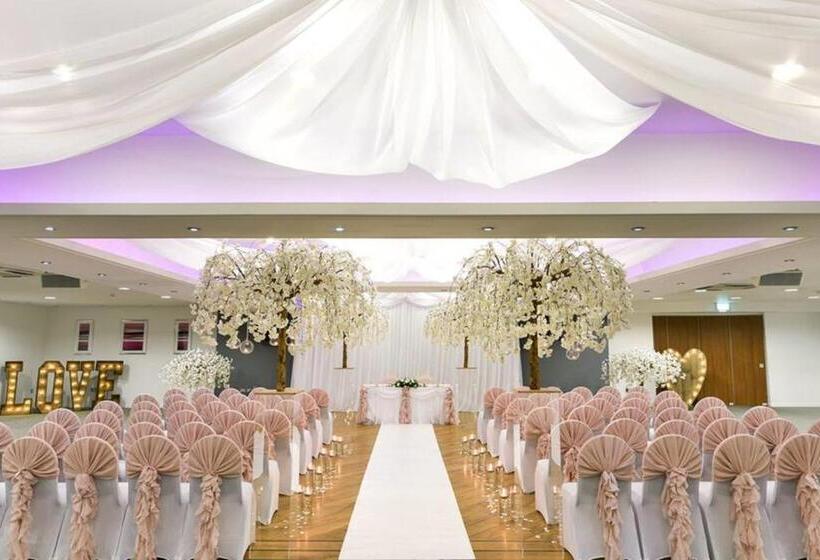 ホテル Holiday Inn Manchester Oldham, An Ihg