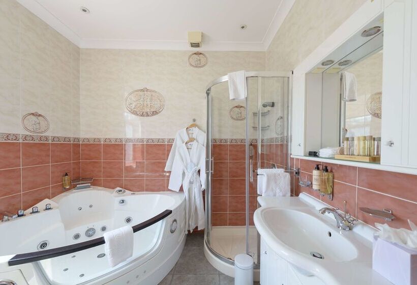 Best Western Plus The Connaught Hotel And Spa