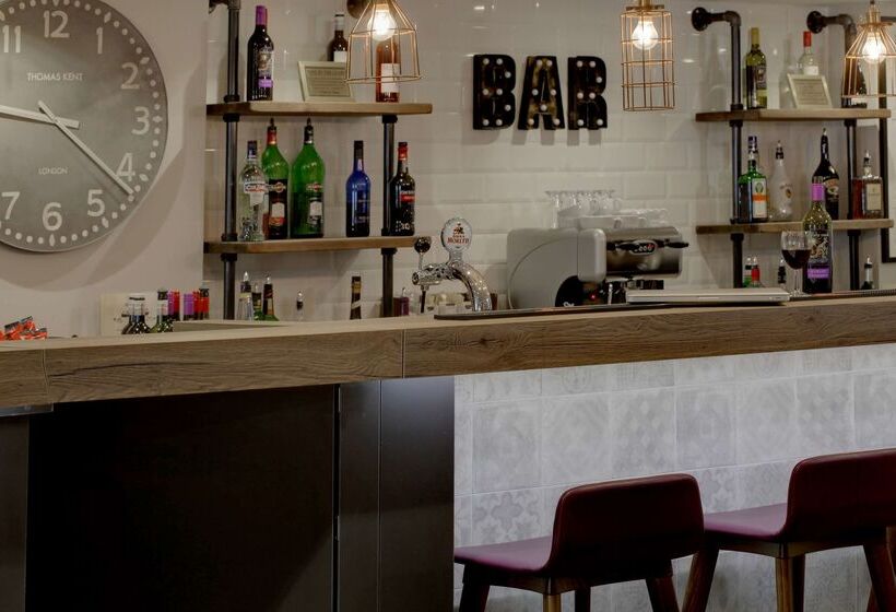 Отель Best Western White House