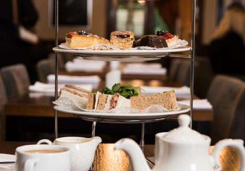 Отель Bredbury Hall