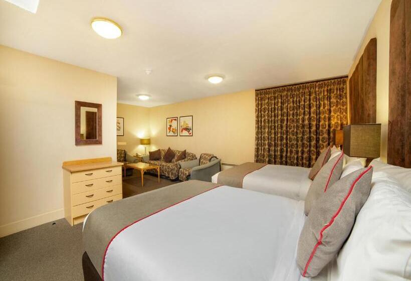 호텔 Brentwood Aberdeen City Centre