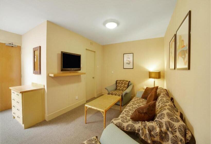 호텔 Brentwood Aberdeen City Centre