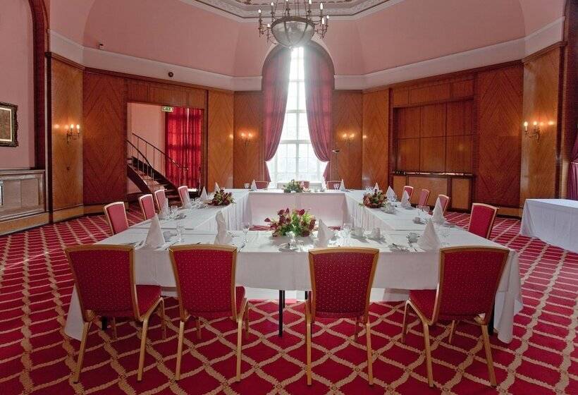 בית מלון כפרי Adelphi