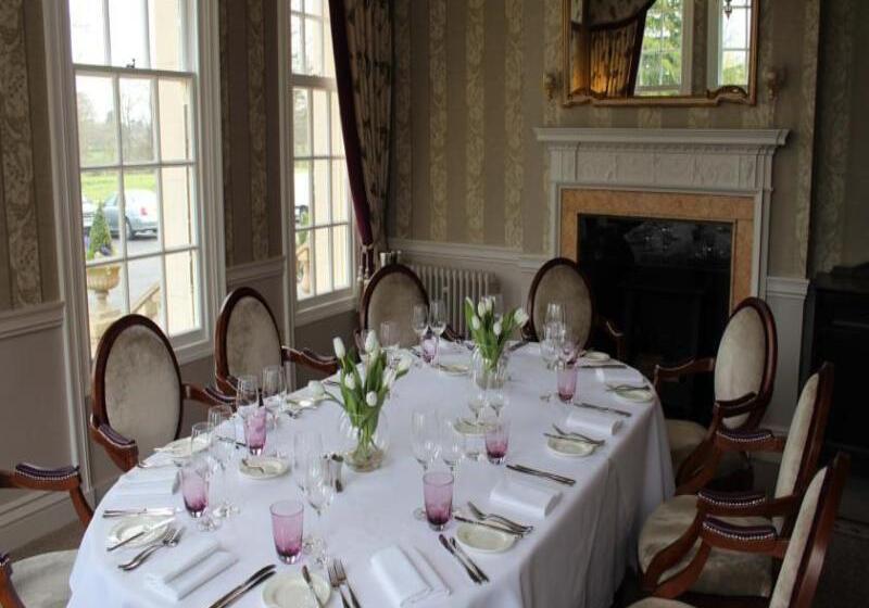 酒店 Brockencote Hall