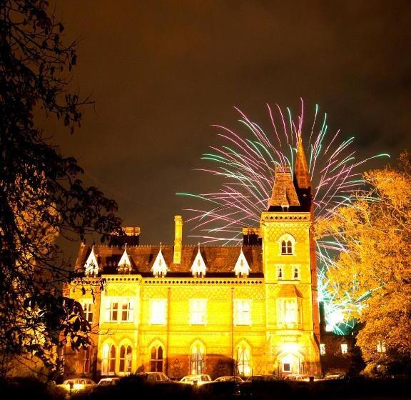 Отель Brownsover Hall