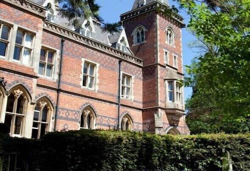 Отель Brownsover Hall