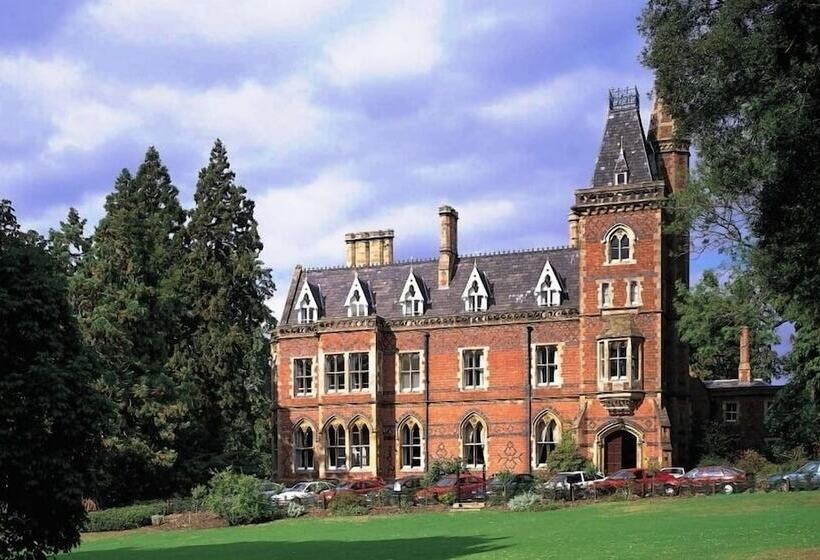 Отель Brownsover Hall