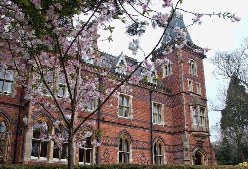 Отель Brownsover Hall