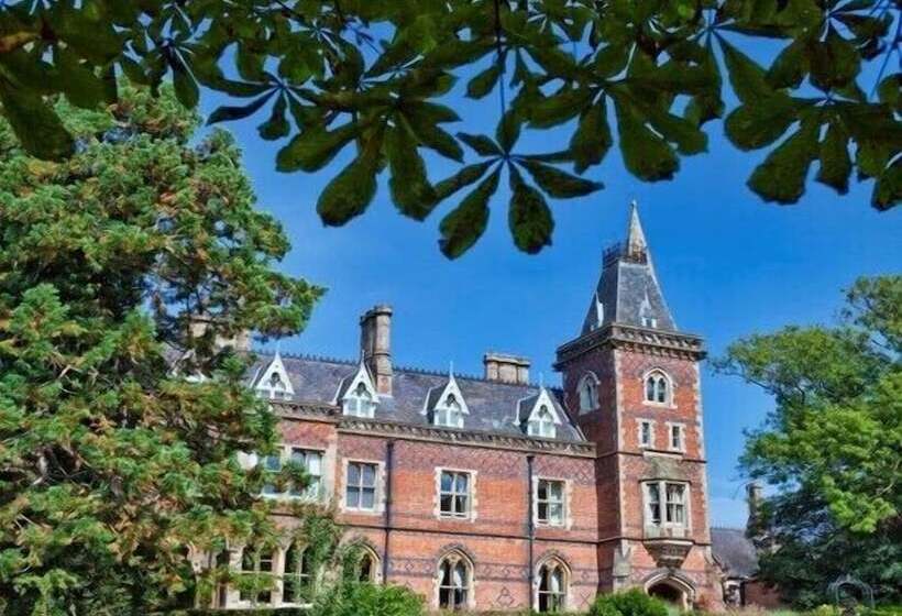 Отель Brownsover Hall