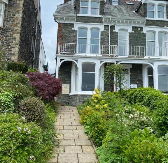 ホテル Brundholme