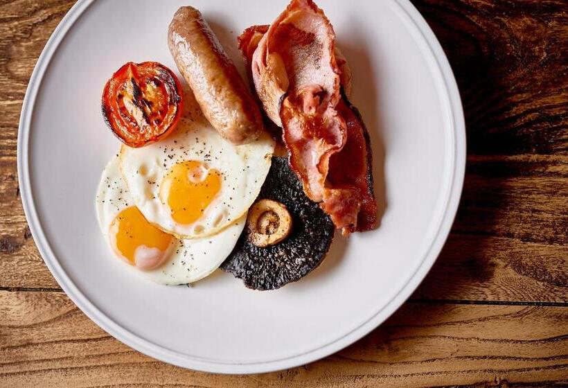 בית מלון כפרי Burley Manor