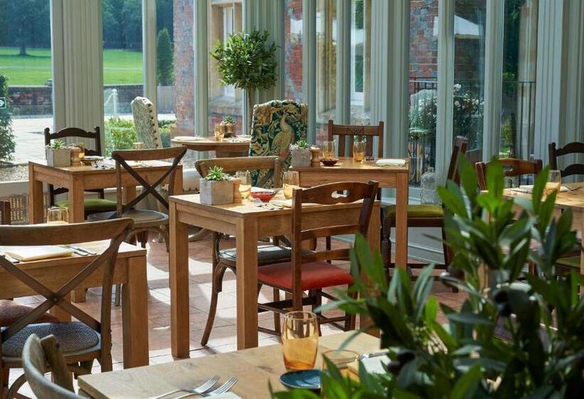 בית מלון כפרי Burley Manor