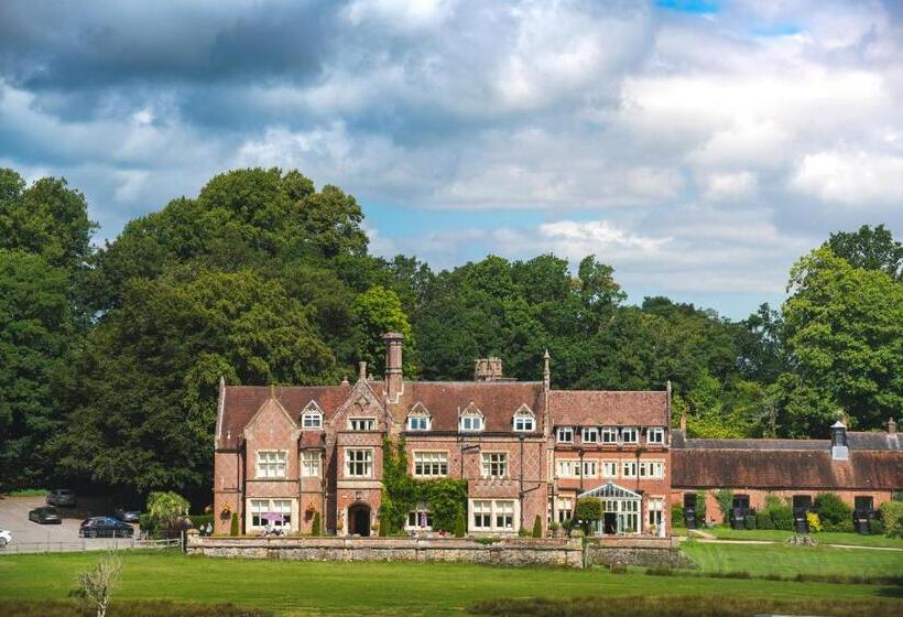 בית מלון כפרי Burley Manor