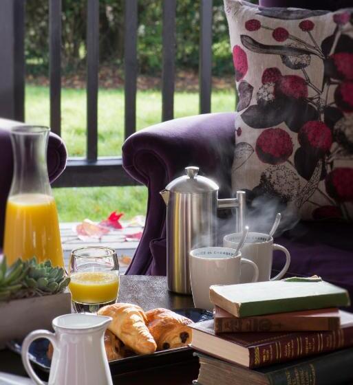 בית מלון כפרי Burley Manor